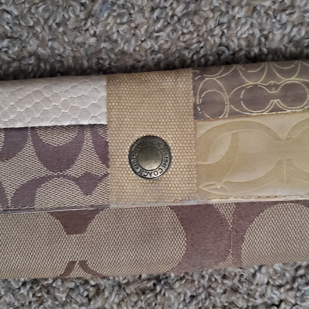 Coach wallet
